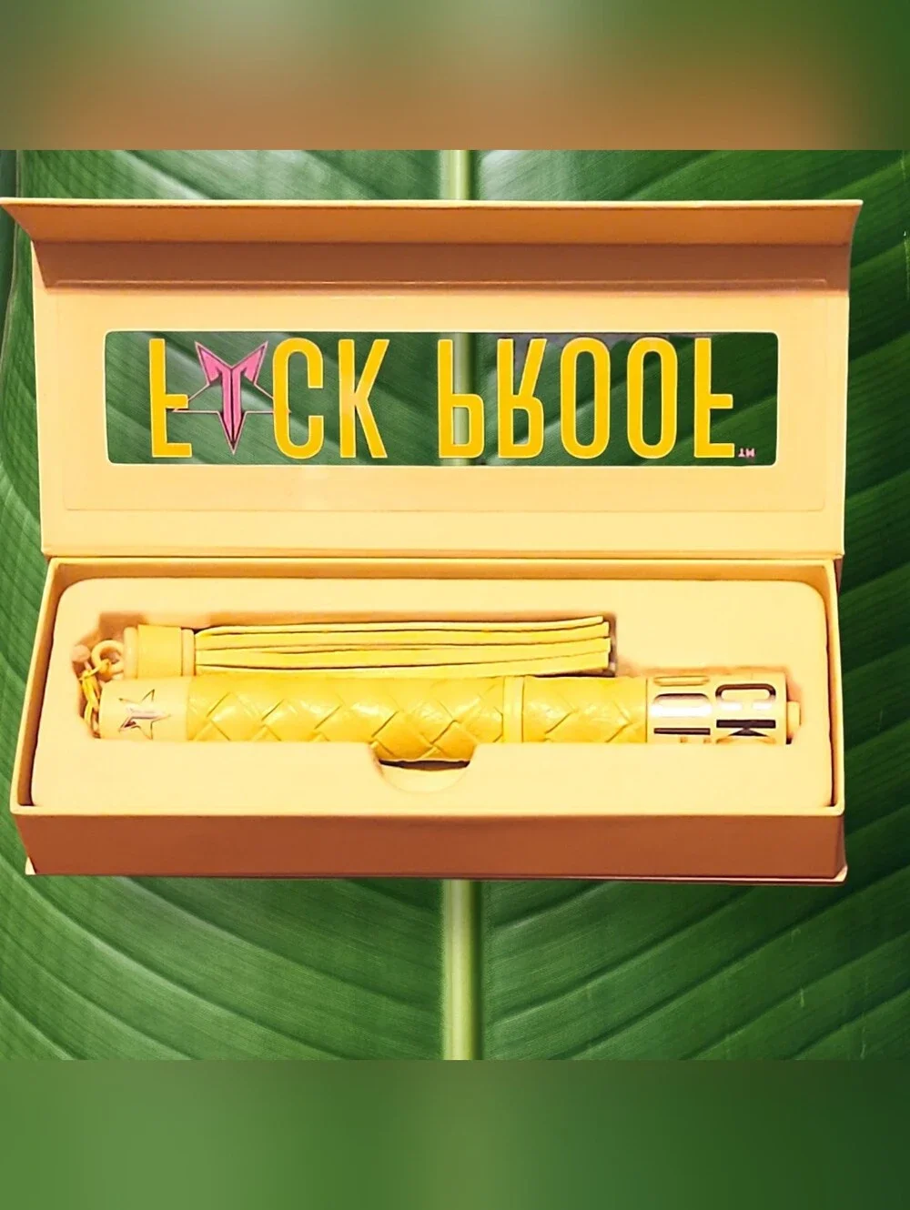 Jeffree Star Cosmedics F☆CK PROOF Mascara In The 